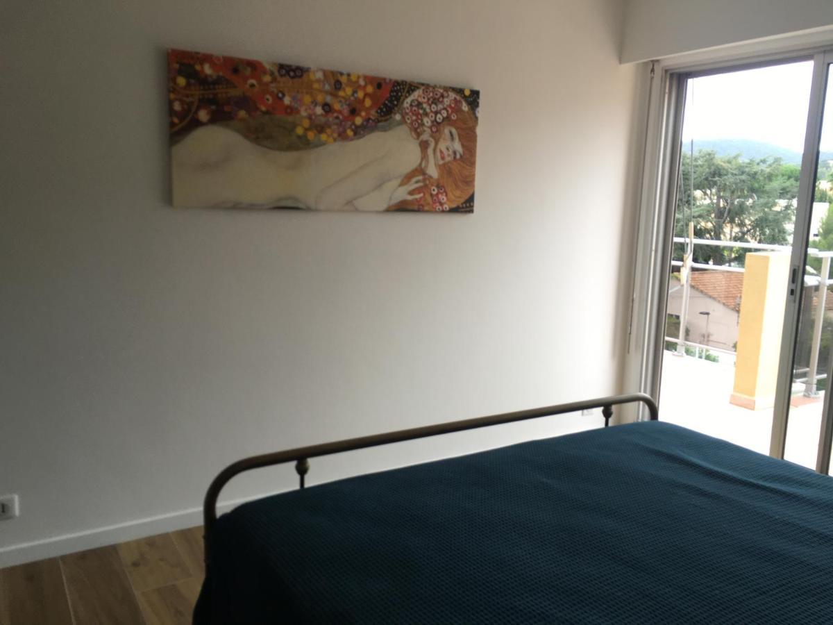 Appartement Deux Pieces , Climatise, Terrase, Cavalaire Luaran gambar